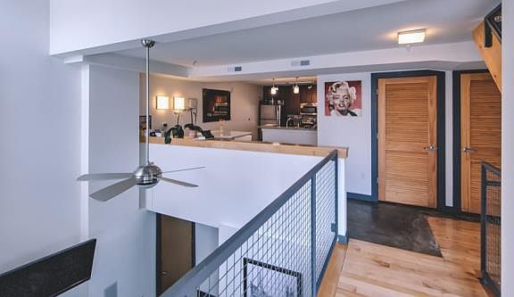 3rd image of 1815 E Franklin St APT 107