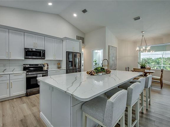 3rd image of 8428 Southwind Bay CIR