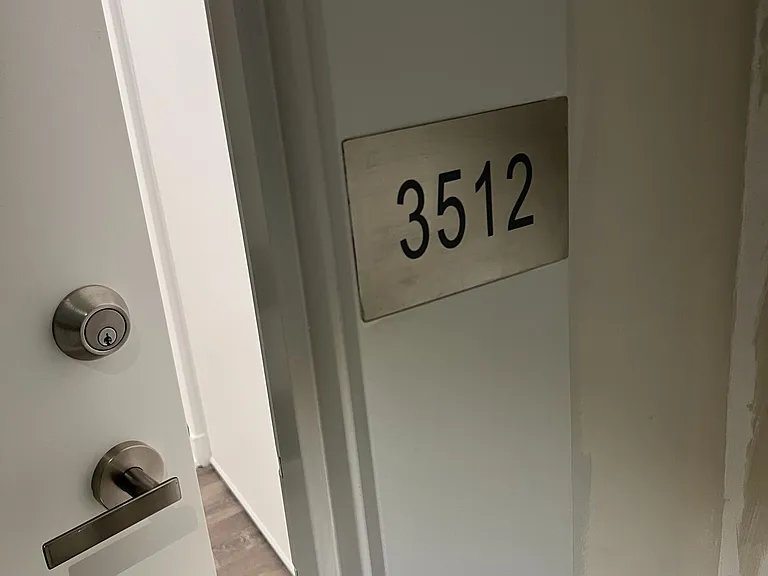 195 Redpath Ave #3512 — Photo 2