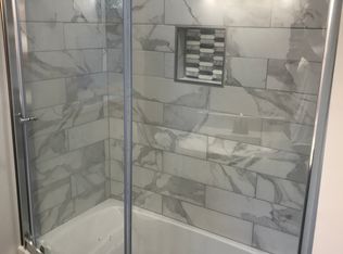 1103 N Peace Haven Rd, Winston Salem, NC 27104