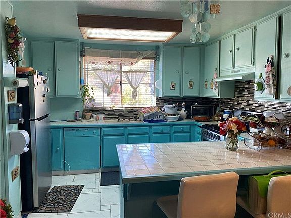 3rd image of 12407 Teakwood Ave
