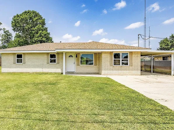 1320 Tiger Dr, Thibodaux, LA 70301