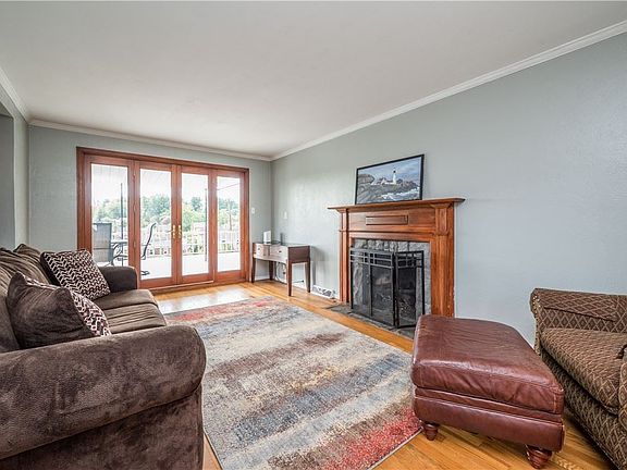 2nd image of 5337 Greenridge Dr