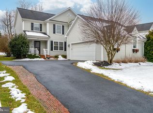 560 Wallingford Rd, Lancaster, PA 17601