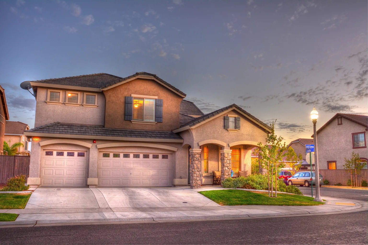 2435 Lincoln Airpark Ct photo 1