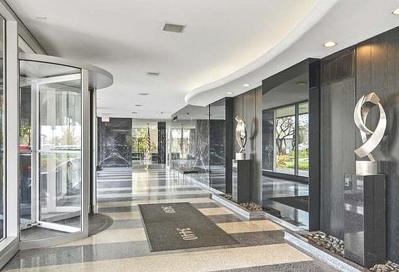 2nd image of 3430 N Lake Shore Dr APT 17K