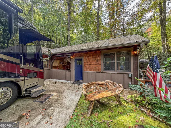 51 Creekside Cv S, Scaly Mountain, NC 28775