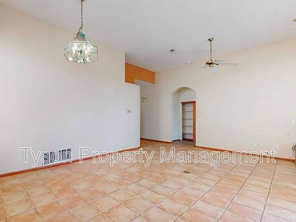 4th image of 10219 Sand Sage Dr NW
