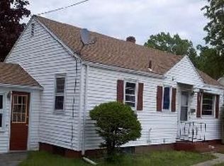 5 Judson St, Springfield, MA 01104