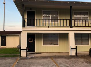 214 W School St APT R, Lake Charles, LA 70605