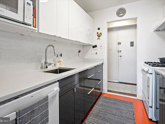 5th image of 5410 Connecticut Ave NW APT 718