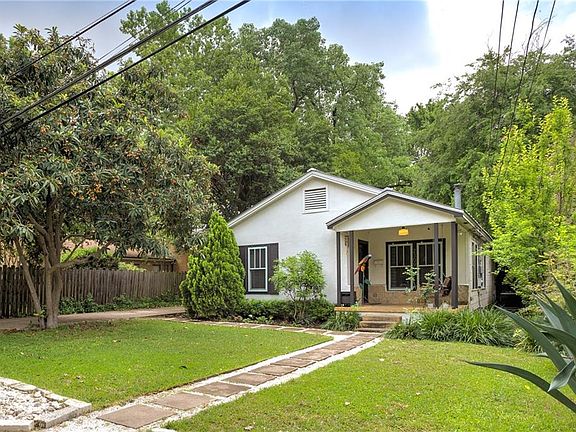 2nd image of 2309 Lawnmont Ave