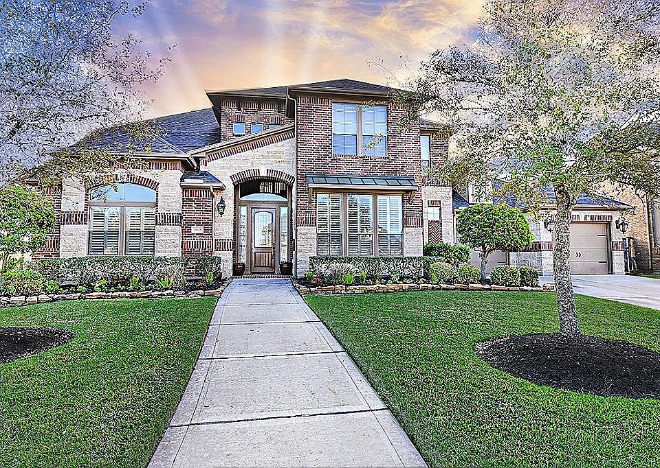 1st image of 28526 Wild Mustang Ln