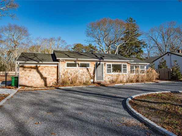 Hampton Bays NY Real Estate - Hampton Bays NY Homes For Sale | Zillow