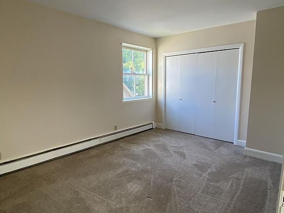 4th image of 131 Southside Pkwy APT 6