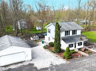 1597 Lakeview Rd, Jamestown, PA 16134