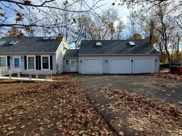 82 Heather Heights, Meriden, CT 06450