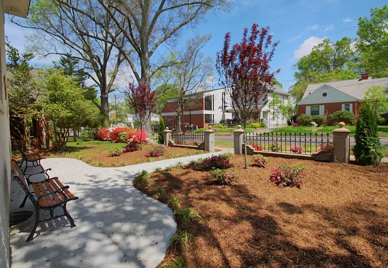 817 N Buchanan Blvd #C — Photo 3