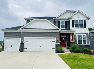 332 Nottingham Way, Wadsworth, OH 44281