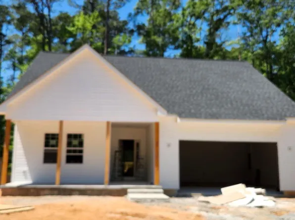 171 Wildwood Rd, Colonial Beach, VA 22443