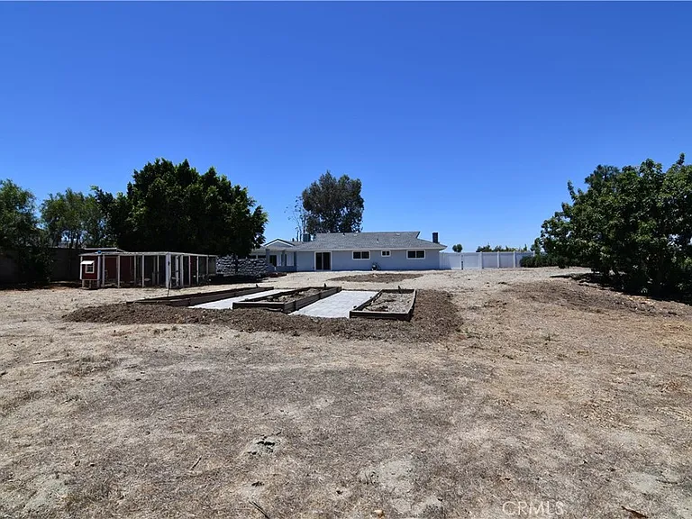 2161 Valley View Ave — Photo 10