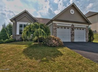 3301 Doral Ct, East Stroudsburg, PA 18302