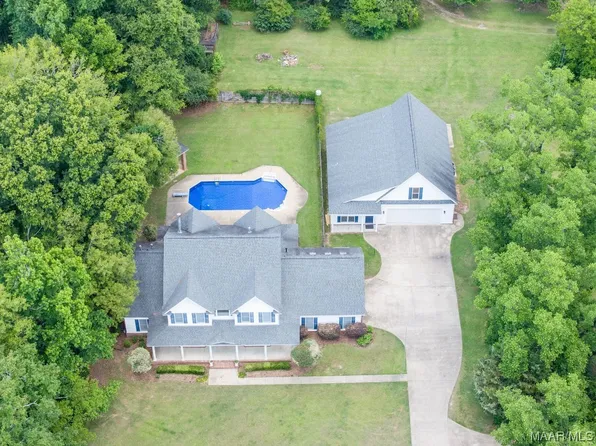 4257 Chapman Rd, Millbrook, AL 36054