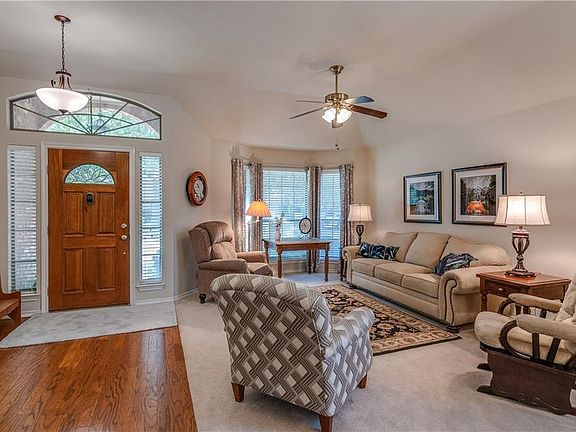 5th image of 2725 River Forest Ct