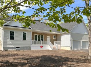 26 James Ave, Westport, MA 02790