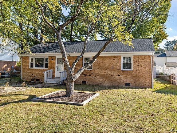2nd image of 5611 Hawthorne Ave