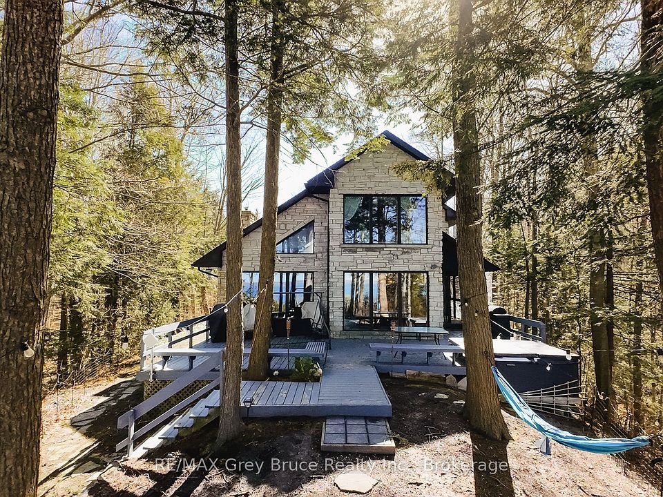 1st image of 128 Thornridge Rd