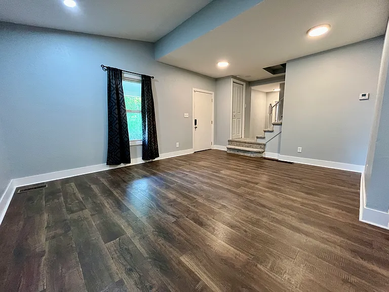 3897 Brownsville Rd #1 — Photo 6