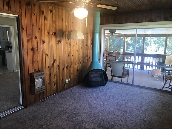 4th image of 2124 Pioneer Dr