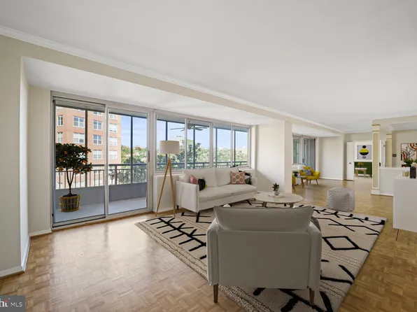 3900 Watson Pl NW #5FG, Washington, DC 20016