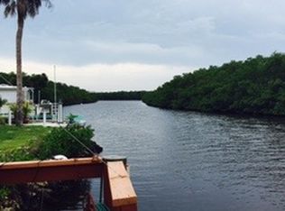 793 Walkerbilt Rd Palm River Mhp #F17, Naples, FL 34110