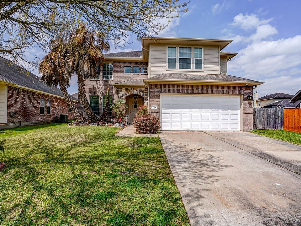 1st image of 3314 Oaklawn Place Dr