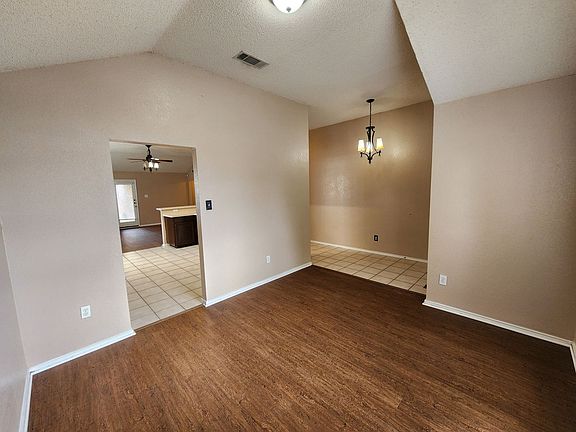 4th image of 4821 Eagle Trace Dr