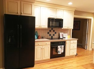 7 Hanley Ct, Tabernacle, NJ 08088