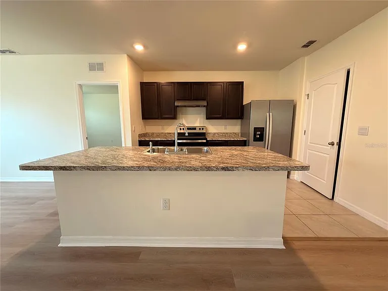 308 Sofia Ln — Photo 6