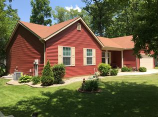 23200 South St, Edwardsburg, MI 49112