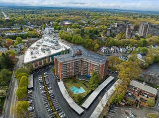 280 Boylston St APT 706, Newton, MA 02467