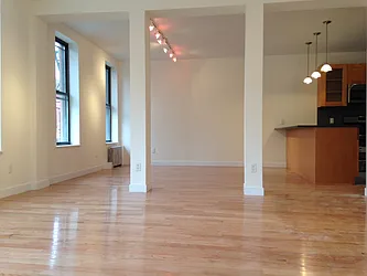 Rented by Rolling Stone Realty LLC