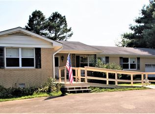 125 Duncan Dr, Paducah, KY 42003