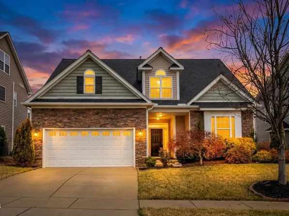 908 Sequoia Ridge Dr, Fuquay Varina, NC 27526