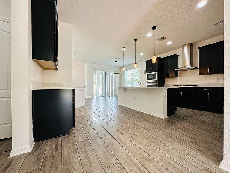 15395 Southern Martin St — Photo 8
