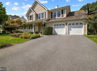 14224 Platinum Dr, Gaithersburg, MD 20878