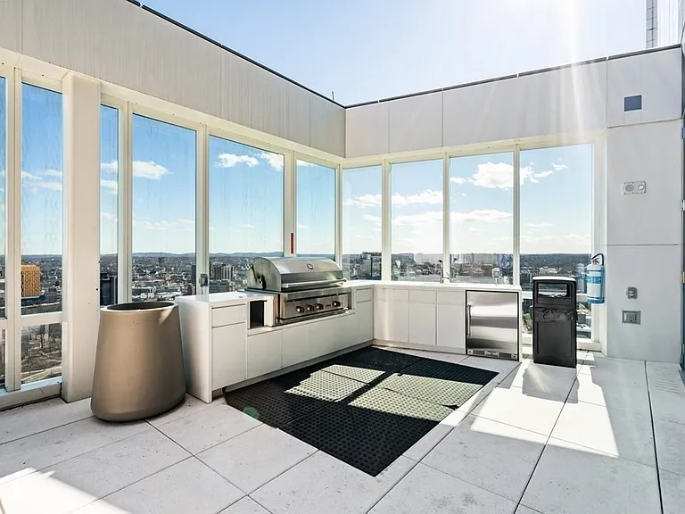 188 Brookline Ave #20E — Photo 22