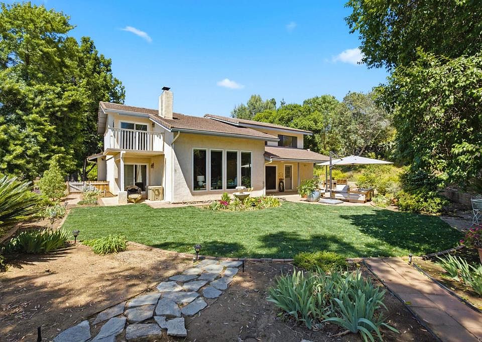 1st image of 3554 Ryan Dr