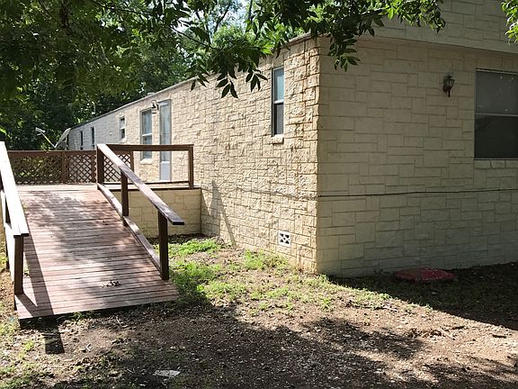 4th image of 2306 Avenue D