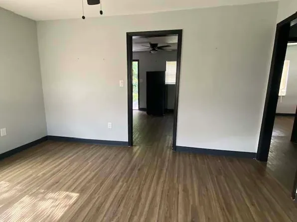 8123 Betty Boop St, Houston, TX 77028